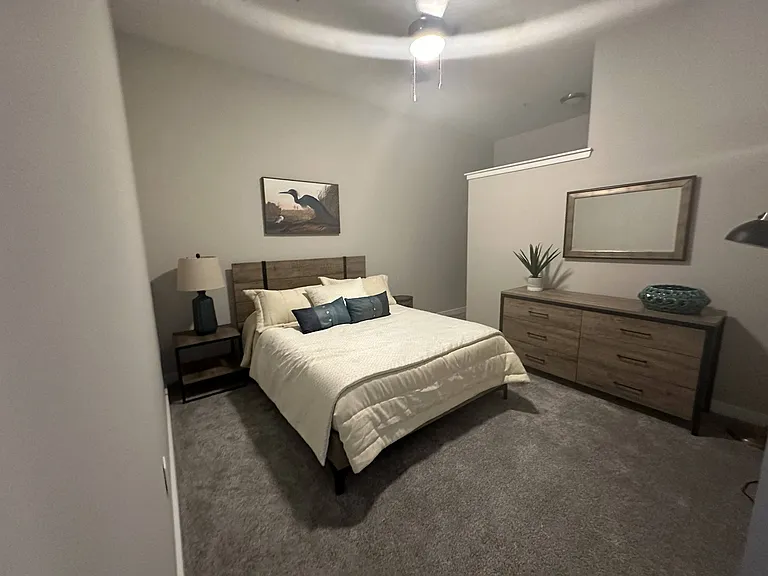 Mariposa Lofts — Photo 25