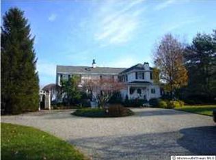 200 Conover Ln, Red Bank, NJ 07701