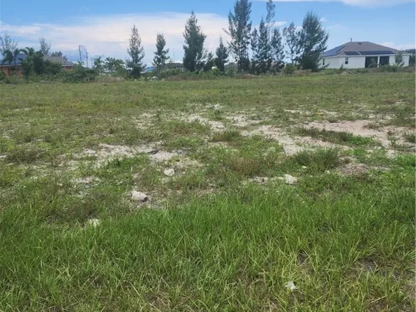 2034 NW 17th Ave, Cape Coral, FL 33993