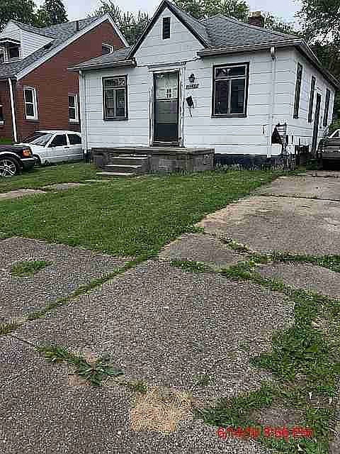 14662 Roselawn