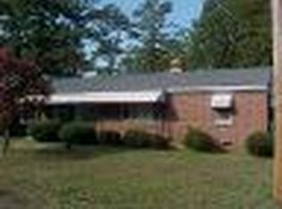 1313 Lincoln Ave, Greenwood, SC 29646