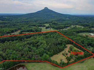 1135 Freedom Ln, Pinnacle, NC 27043