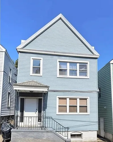 329 Columbia Ave Photo 1