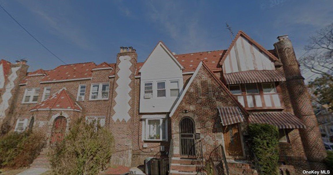 11465 197th St, Saint Albans, NY 11412 Zillow