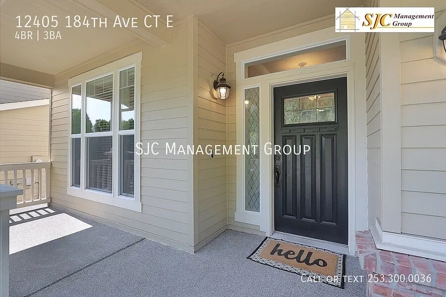 $500 off first month's rent - Four Bedroom three bath home for rent in Falling Water Bonney Lake — Photo 2