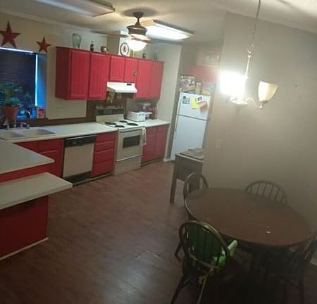 3rd image of 8261 County Road 381