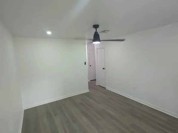 2413 McBan Cir, Baton Rouge, LA 70807