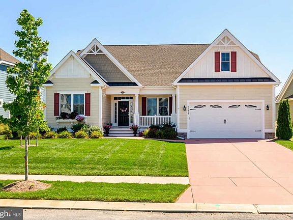 2nd image of 33409 Marina Bay Cir