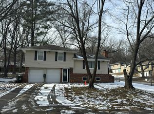 4820 NW Woody Creek Ln, Kansas City, MO 64151