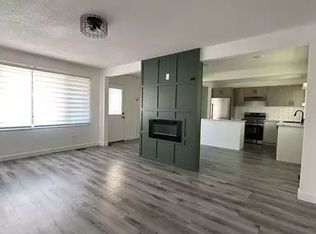 3620 73rd St NW, Edmonton, AB T6K0L7