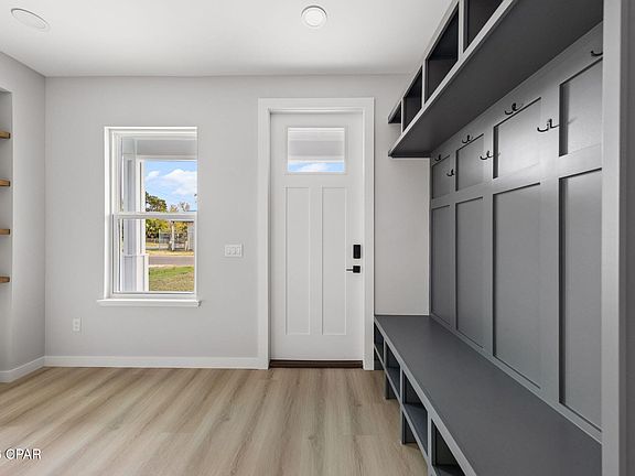 3rd image of 517 E 8th St