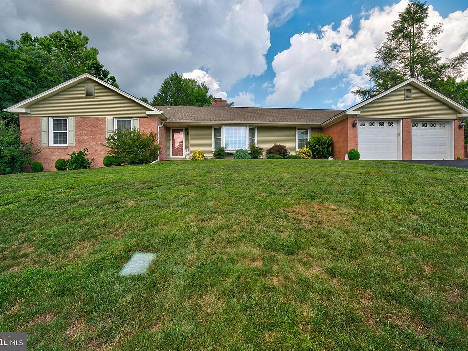 13521 Spring Hill Dr, Hagerstown, MD 21742 Zillow