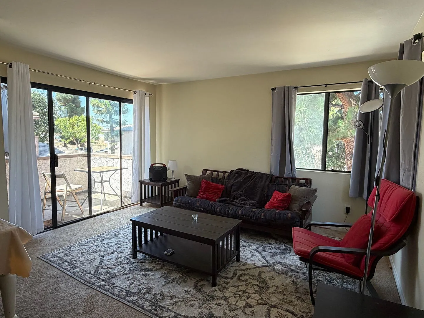 1 bed, 1.0 bath, 604 sqft, $1,750 — Photo 3