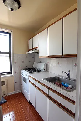 Sold by Superior Realty Service | media 15