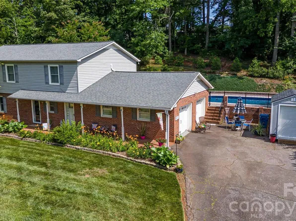 2959 Ramblewoods Dr, Valdese, NC 28690