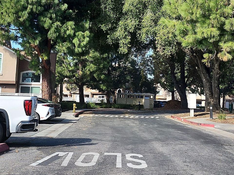 2nd image of 6970 Gregorich Dr