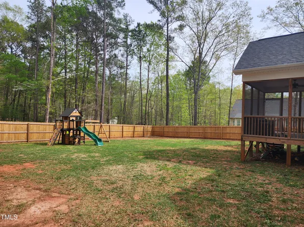 105 Shawnee Dr, Louisburg, NC 27549