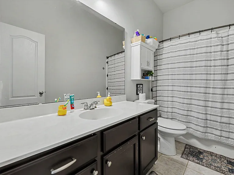 203 Topsaw Ln — Photo 15
