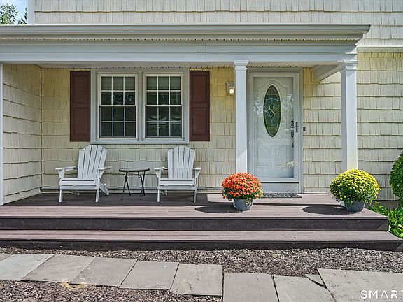 3rd image of 24 Quaker Ridge Road