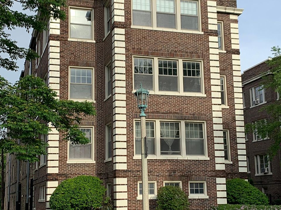 1st image of 429 N Lombard Ave APT 2