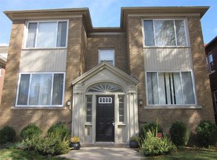 906-908 Nottingham Rd, Grosse Pointe Park, MI 48230