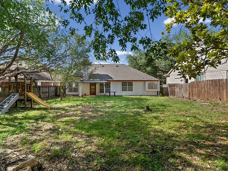 2907 Shotgun Ln — Photo 17