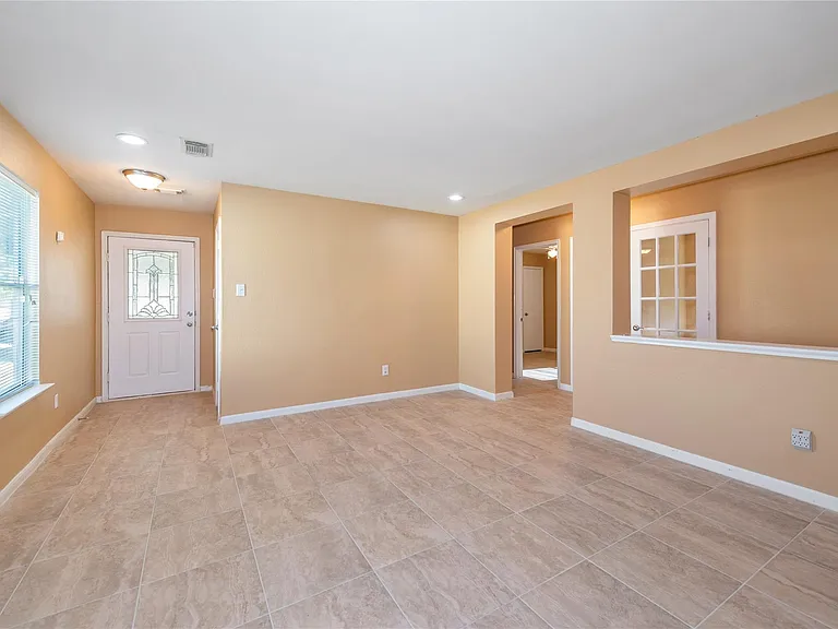 21219 Misty Brook Bend Ln — Photo 2