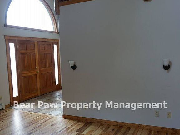 4th image of 4644 Bannock Ln