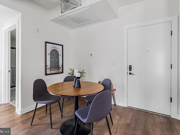 4th image of 2401 Frankford Ave #3D