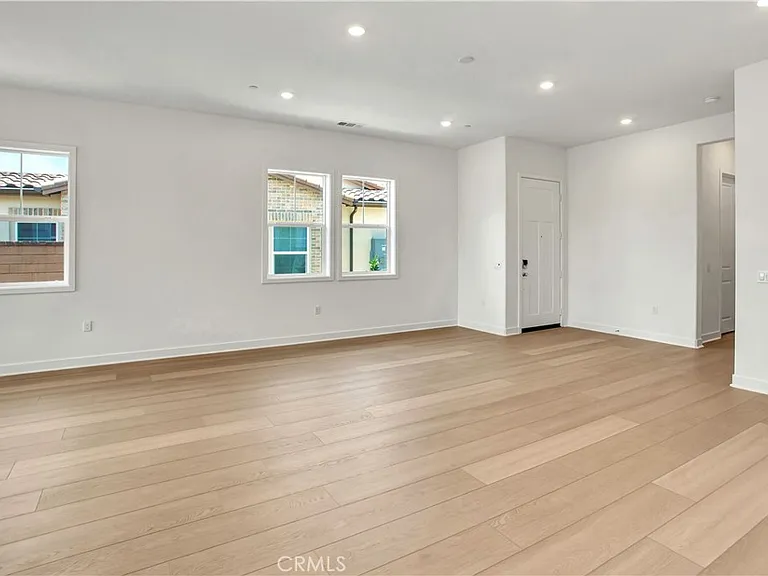 670 Furrow Rd — Photo 8