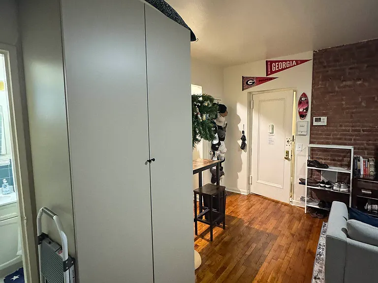 226 E 29th St #4D — Photo 8