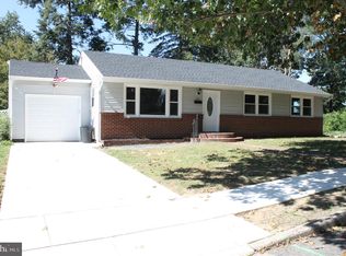 413 Gravel Hill Rd, Runnemede, NJ 08078