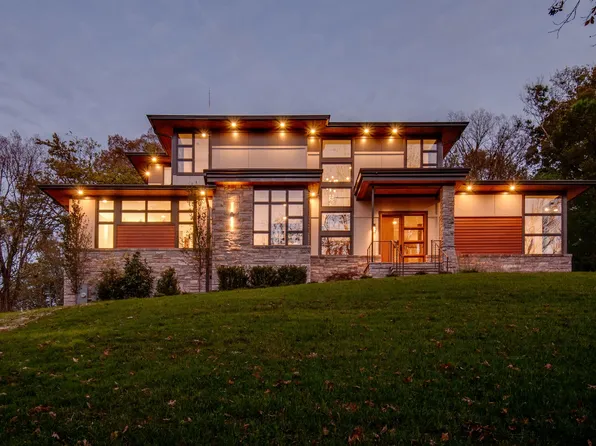 6449 Fleetwood Dr, Nashville, TN 37209