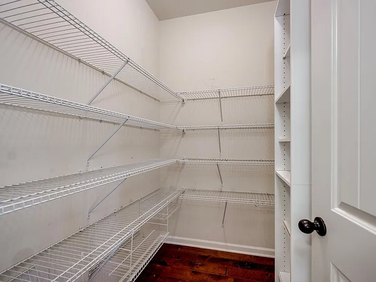 542 Oconee Cir — Photo 22