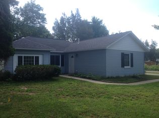 310 N Bear Lake Rd, Muskegon, MI 49445