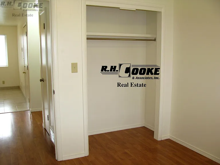 623 E Gordon Ave — Photo 12