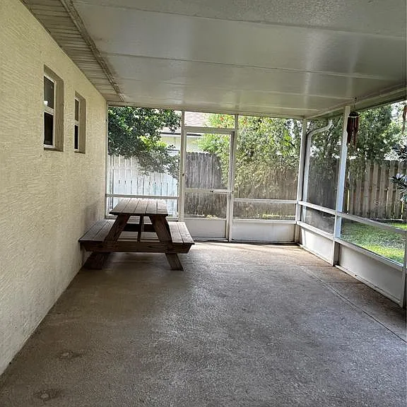 8 Botany Ln — Photo 13