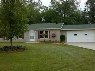 6263 Branch Circle Rd, Zanesville, OH 43701