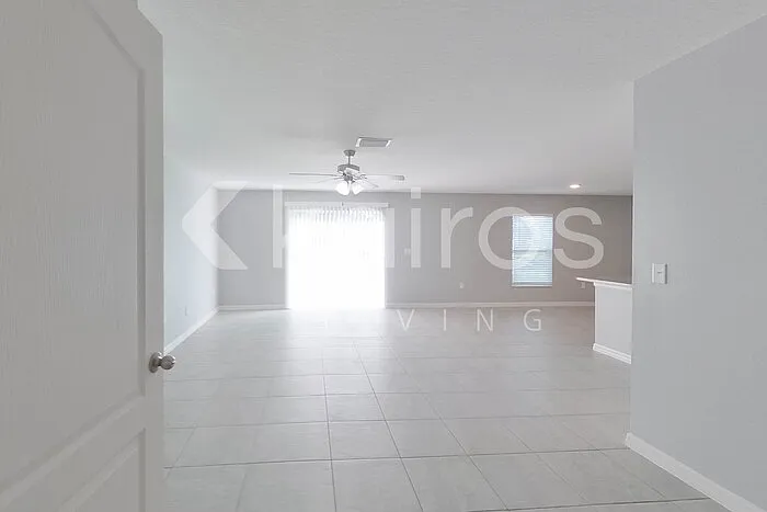 8512 Indian Laurel Ln — Photo 4