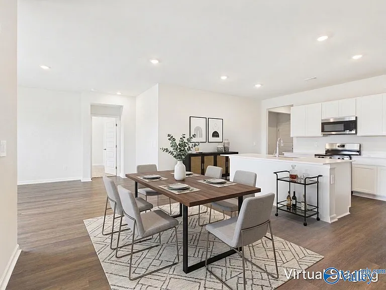 115 Betty Williams Dr — Photo 11