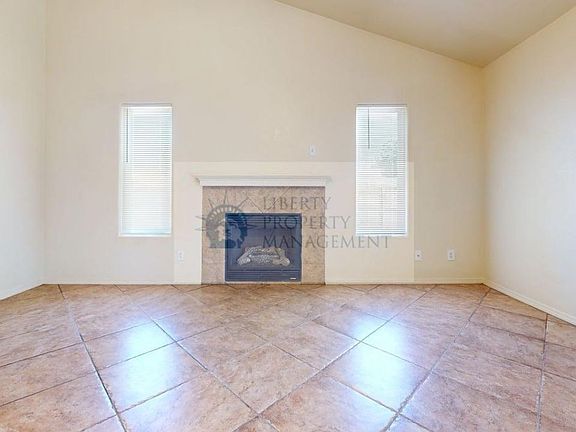 5th image of 1177 Hartley Dr