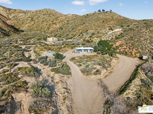 8373 Terrace Dr, Morongo Valley, CA 92256