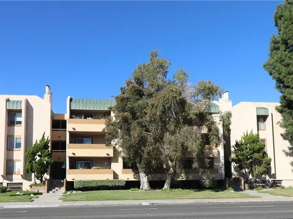 12121 Centralia St Unit 111, Lakewood, CA 90715