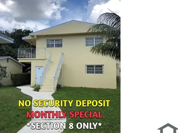 2525 Pierce St, Hollywood, FL