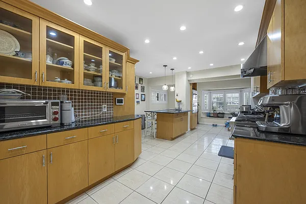 Sold by Revived Residential | media 11