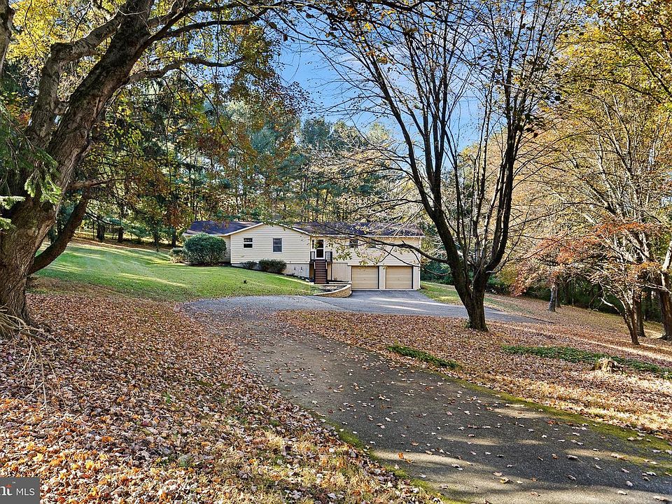 1st image of 6 Dew Rd