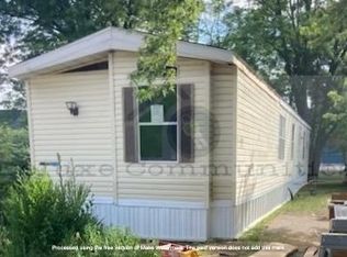 206 York Dr, Middlebury, IN 46540