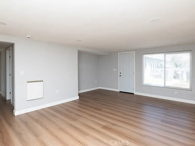 5286 Odell St #C — Photo 3