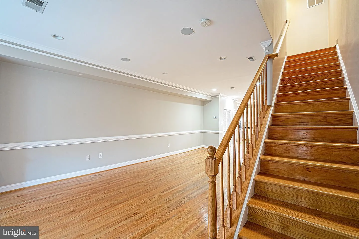 4 bed, 2172 sqft, $3,600 — Photo 4