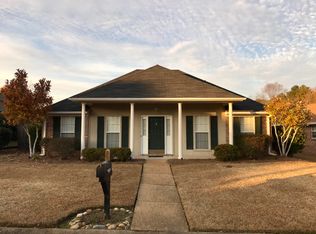 1008 Lynwood Ln, Pearl, MS 39208